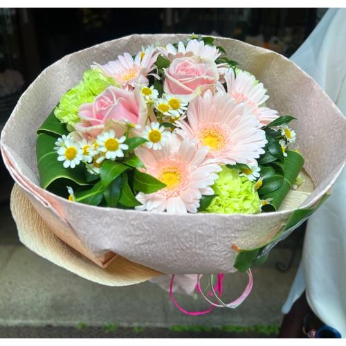 ��o�ɁA���ӂ����߂āu���ʗp�s���N�u�[�P M�v3