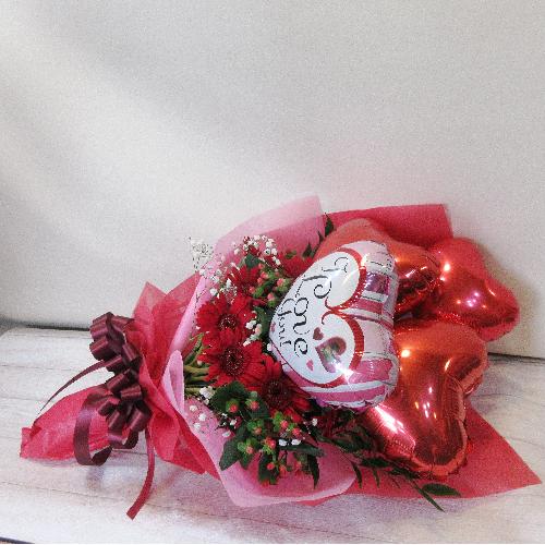 �ԐF�K�[�x���̃o���[���u�[�P�u�N�A�h���v�� �n�[�g/Quadruple Heart�vI LOVE YOU3