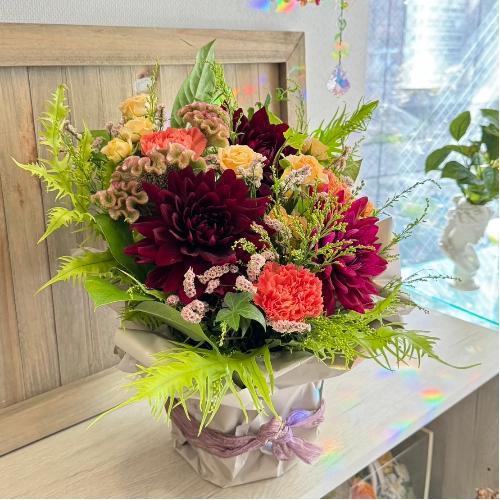 �F���܂����_���A�̉؂₩�A�����W�����g6