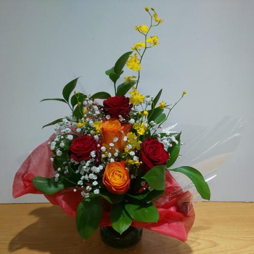 �K���X�̊�Ƀo���̃A�����W�����g5