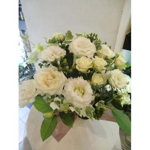 �`Whiite Arrangement�`3