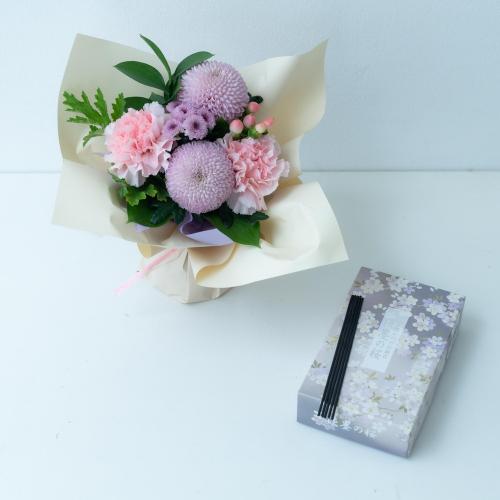 �F����̂������u�W�n�̍��v�����̂܂܏���邨�����u�[�P�Z�b�g